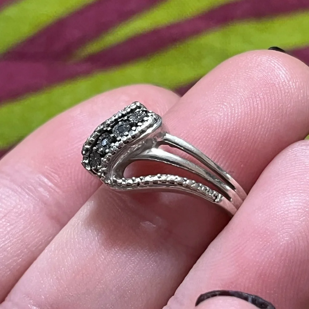 VTG JWBR Signed Black Diamond Chip Sterling Silver 925 Size 6 Estate Ring - Picture 4 of 8